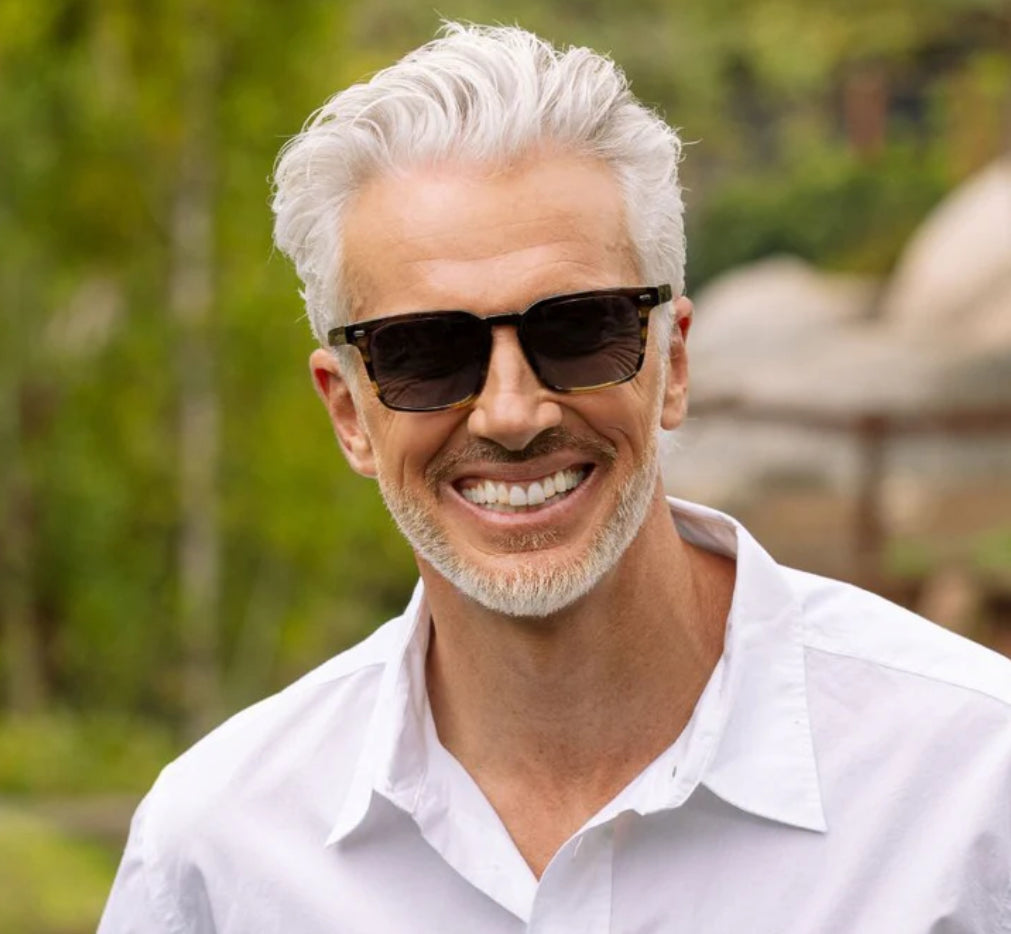 Peepers: Shasta Green Ombré Horn Bifocal Sun
