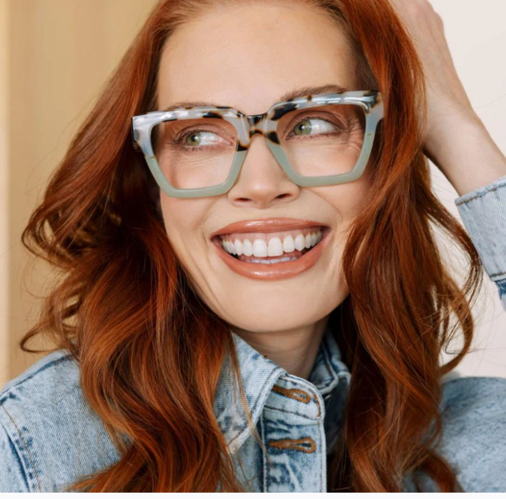 Peepers: Take A Bow Chai Tortoise/Green