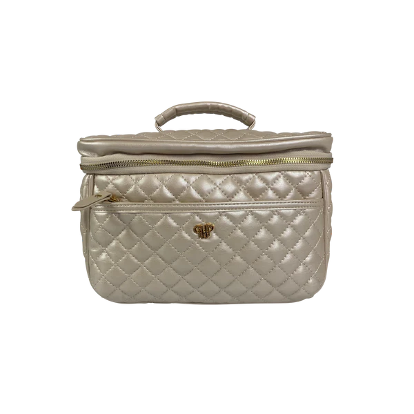 Classic Train Case - Pearl Quilted