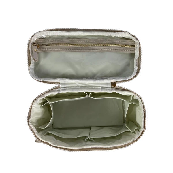 Classic Train Case - Pearl Quilted