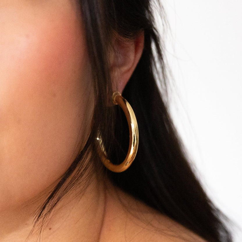 Hoo Hoops Earring