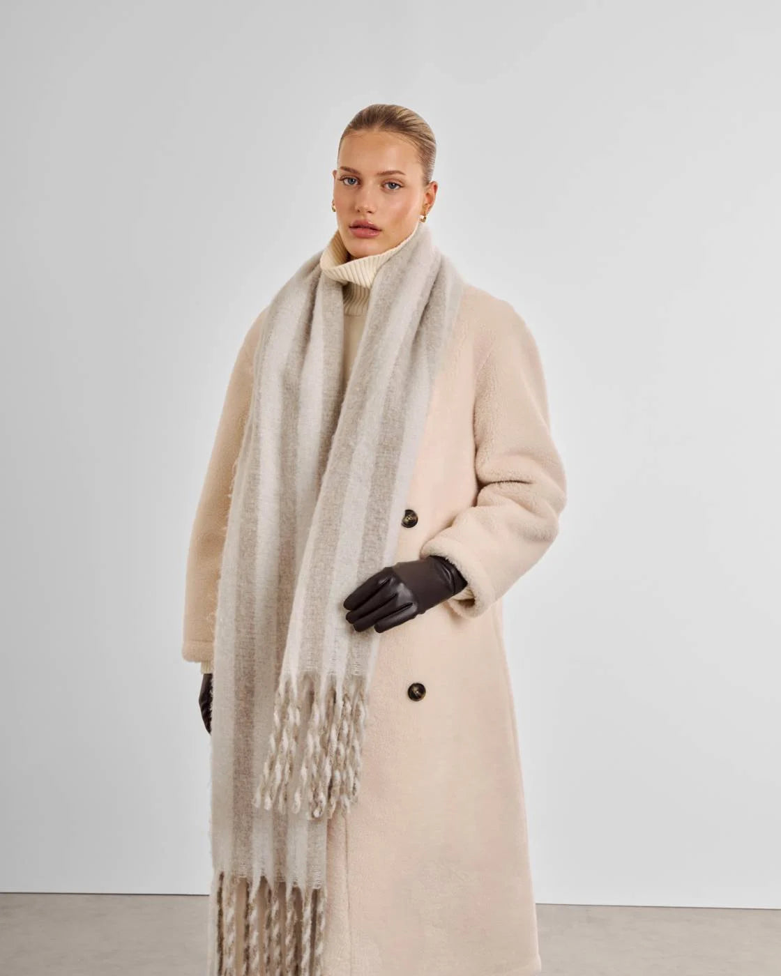 Katie Loxton: Scarf